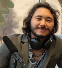 Sho Irikawa photo, man with brown hair smiling