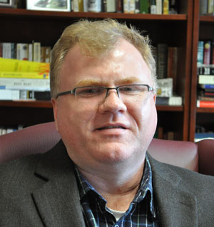 headshot of Dr. Gary Sprayberry