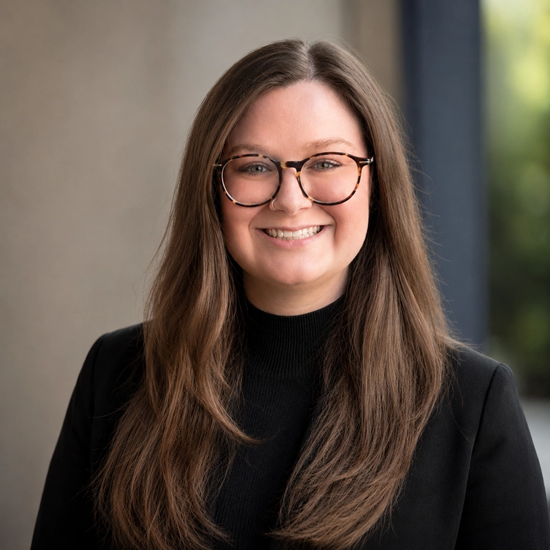 headshot of Kelsey Sikora