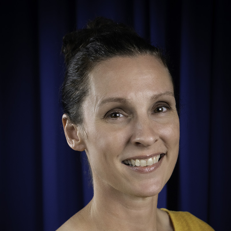 headshot of Dr. Jennifer Vanslander