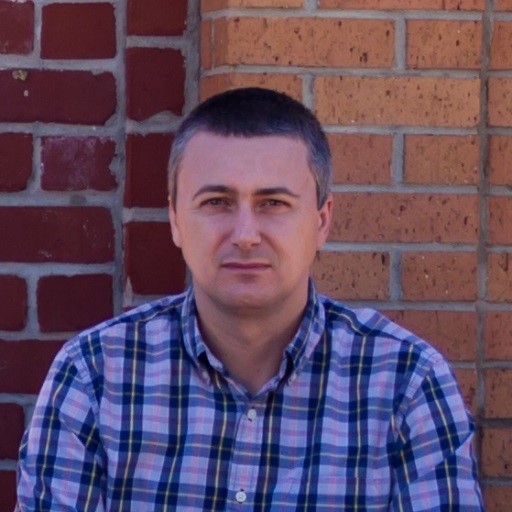 headshot of Alin Stancu