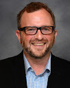 headshot of Dr. Andrew Zohn