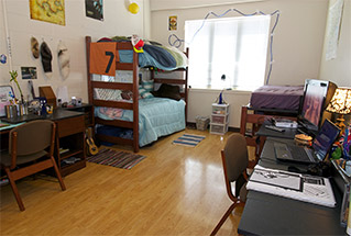 Triple Room Triple Room