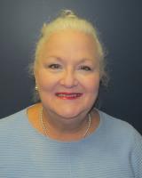 headshot of Barbara McKnight